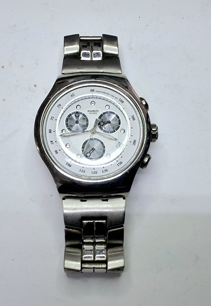 Lot 1025 - SWATCH WATCH