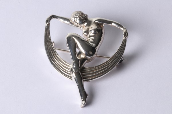 Lot 1006 - SILVER PENDANT/BROOCH