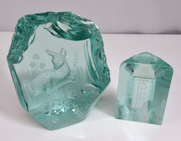 Lot 1037 - GLASS SCULPTURES