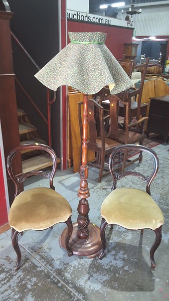 Lot 119 - STANDARD LAMP AND CHAIRS