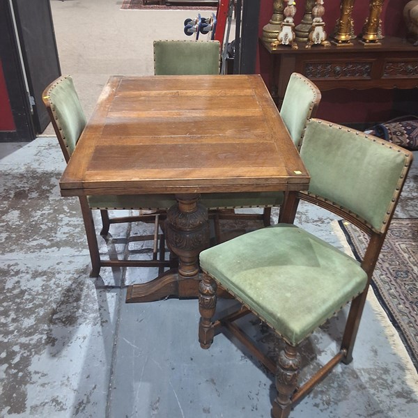 Lot 43 - DINING SUITE