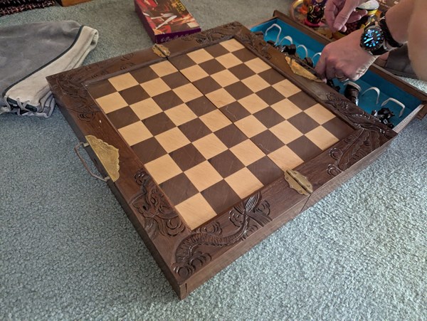 Lot 443 - CHESS SET