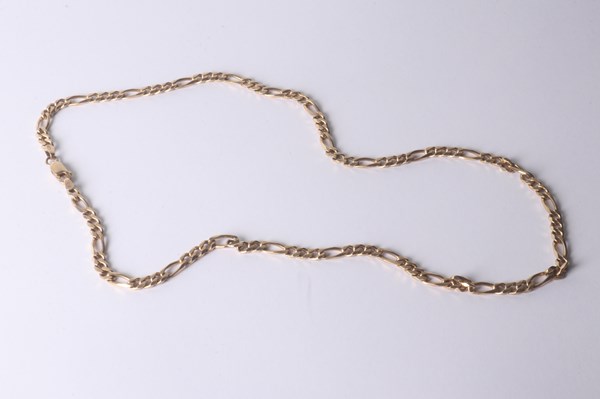 Lot 1014 - GOLD NECKLACE