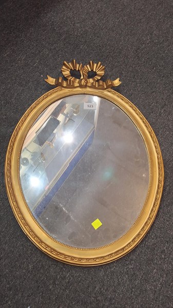 Lot 32 - MIRROR
