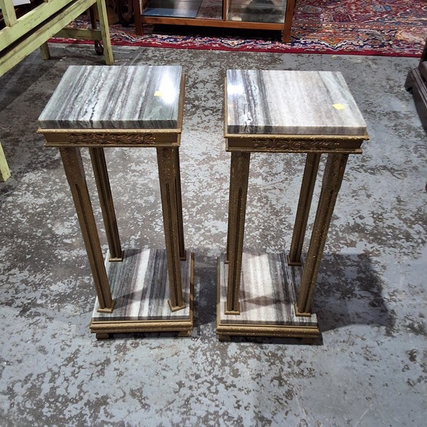 Lot 520 - PEDESTALS