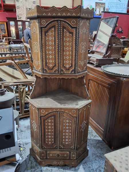 Lot 319 - CORNER CABINET