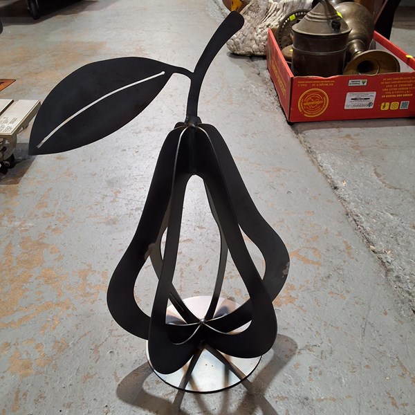 Lot 400 - GARDEN ORNAMENT