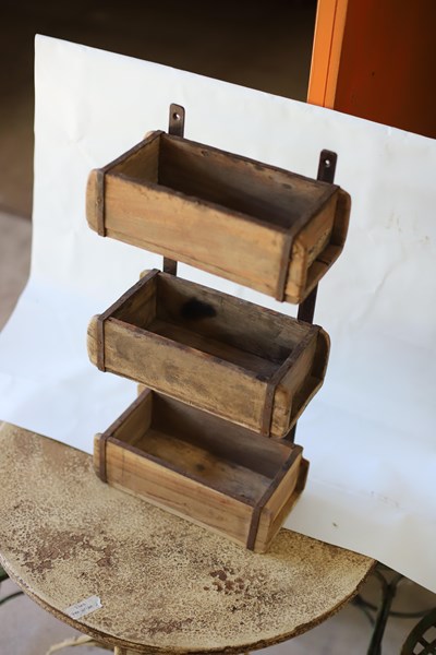 Lot 463 - PLANTER