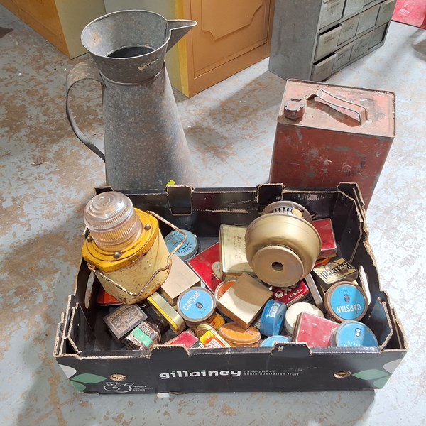 Lot 324 - COLLECTABLES