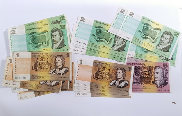 Lot 1044 - BANKNOTES