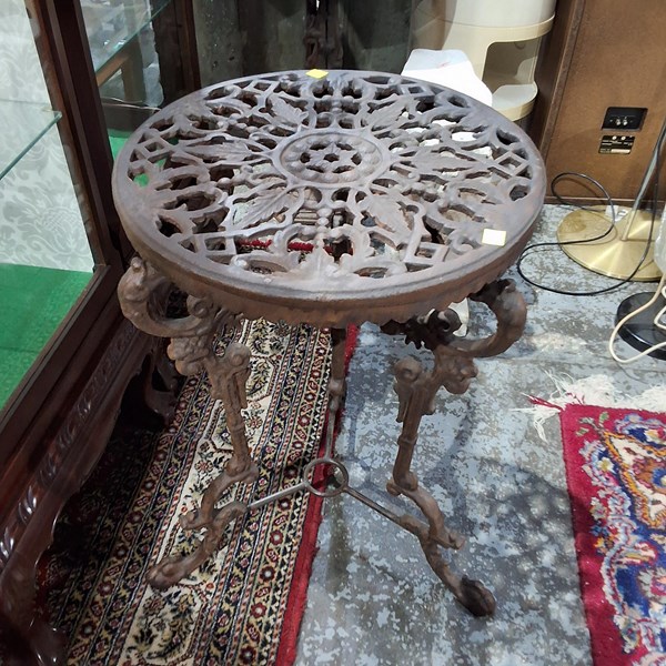 Lot 207 - GARDEN TABLE