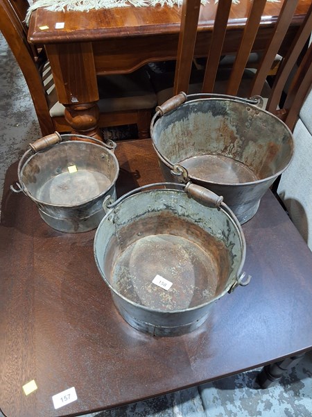 Lot 158 - BUCKETS