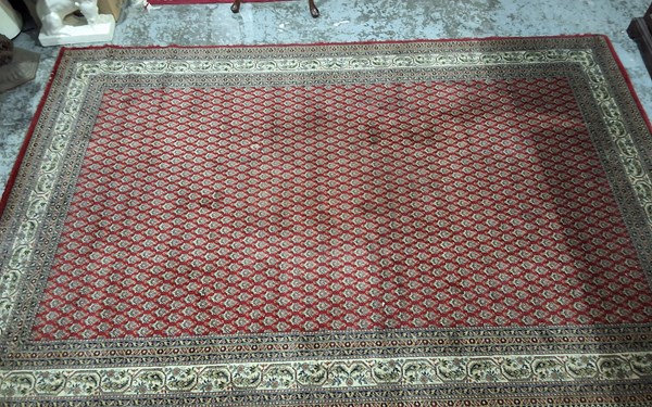 Lot 209 - RUG