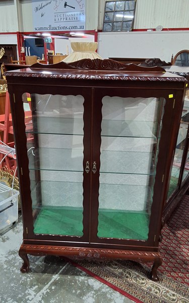 Lot 221 - DISPLAY CABINET