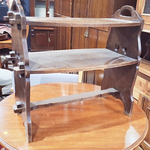 Lot 86 - OCCASIONAL TABLE