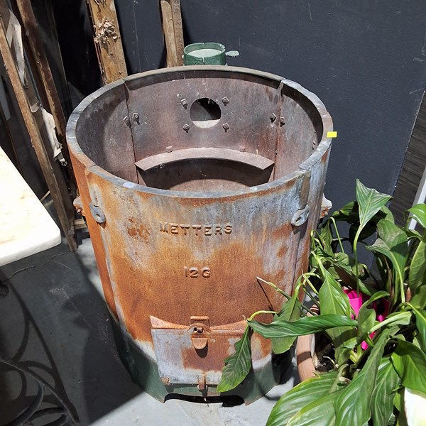 Lot 502 - FIRE PIT