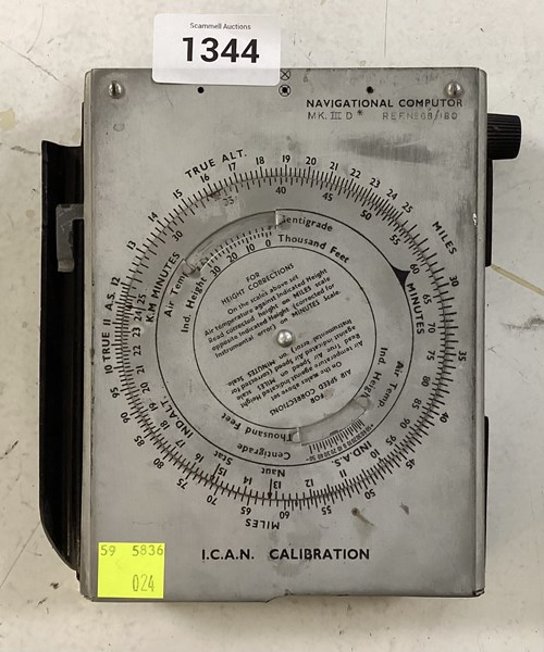 Lot 1241 - NAVIGATIONAL COMPUTER