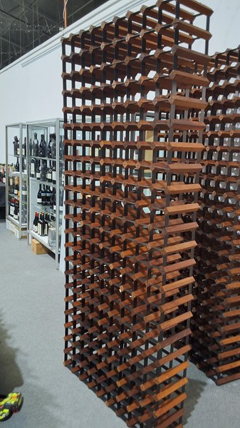 Lot 67 - WINE RACK