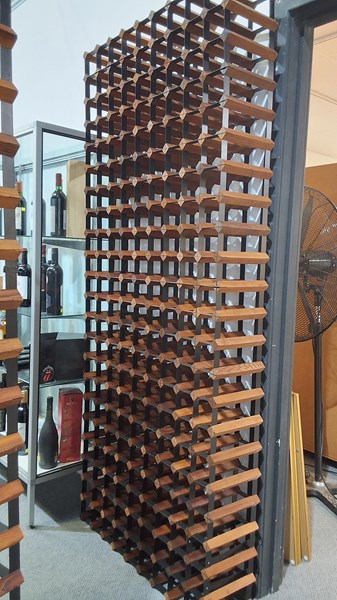 Lot 66 - WINE RACK