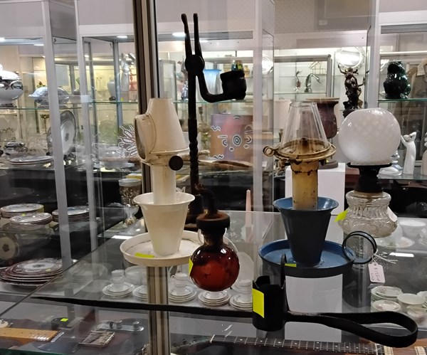Lot 1169 - LAMPS & CANDLE HOLDERS