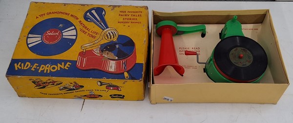 Lot 1264 - KID-E PHONE