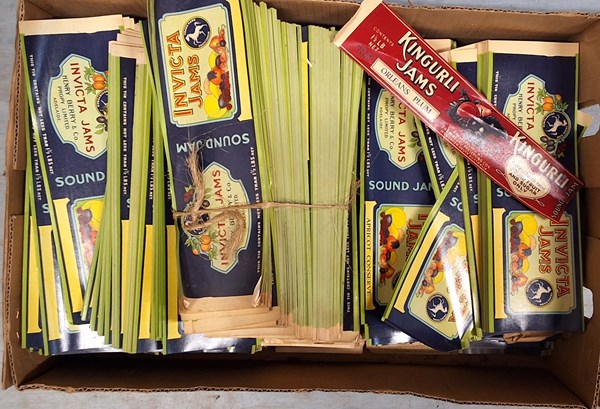 Lot 1285 - JAM LABELS