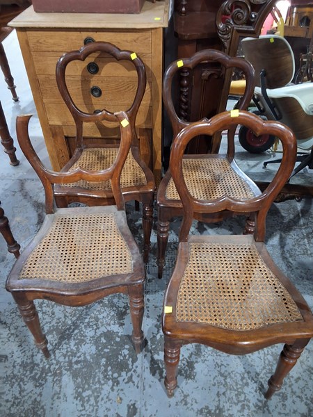 Lot 98 - DINING CHAIRS