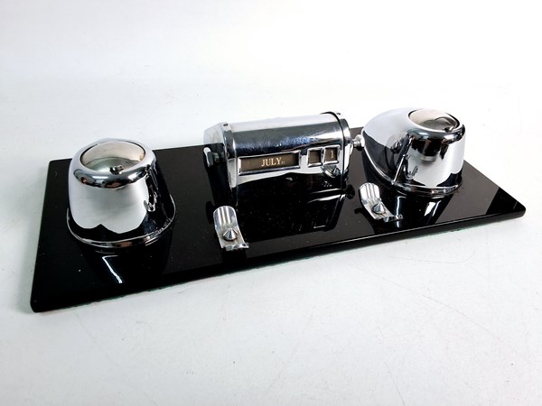 Lot 1253 - ART DECO DESK SET