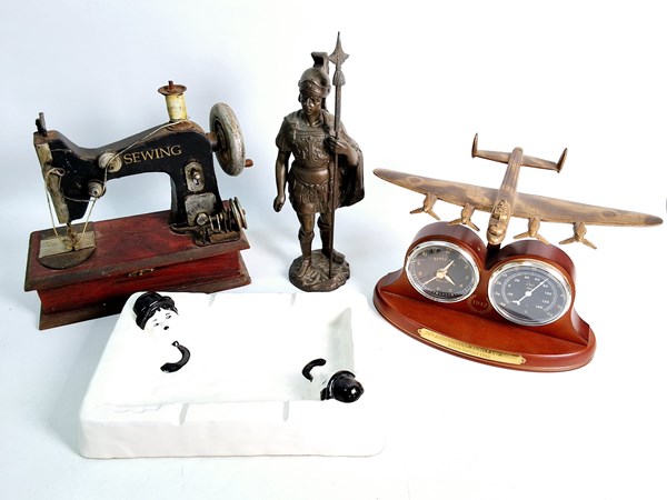 Lot 1228 - COLLECTABLES