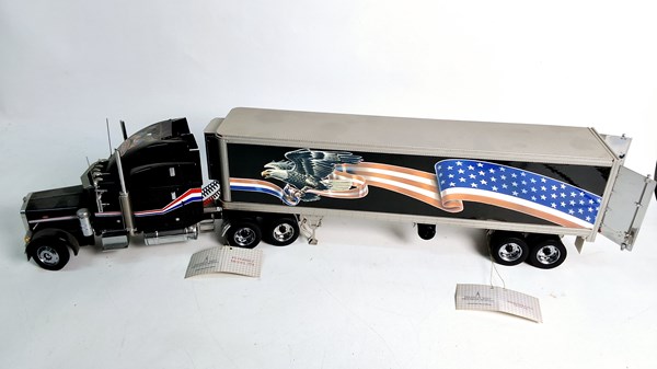 Lot 1266 - DIE CAST VEHICLE