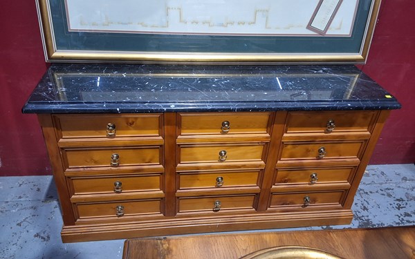 Lot 28 - FILING DRAWERS