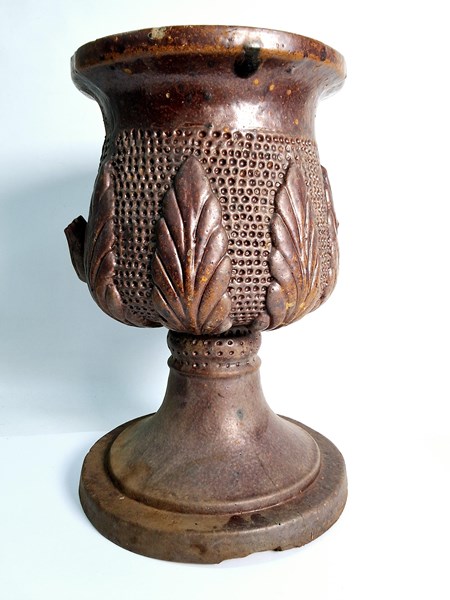 Lot 1226 - JARDINIERE