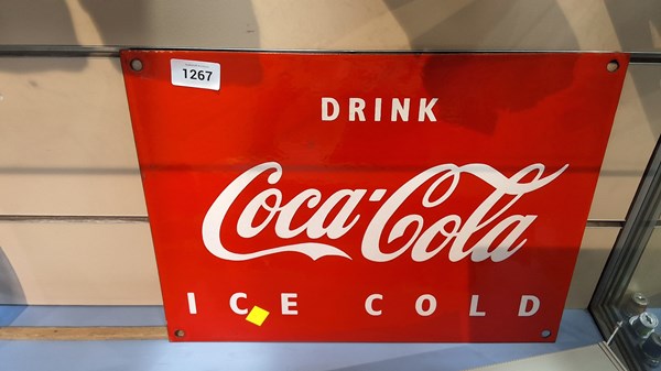Lot 1267 - ENAMEL SIGN