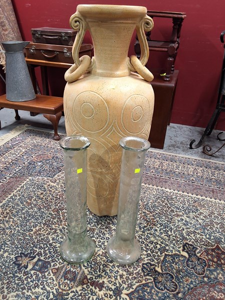 Lot 88 - VASES