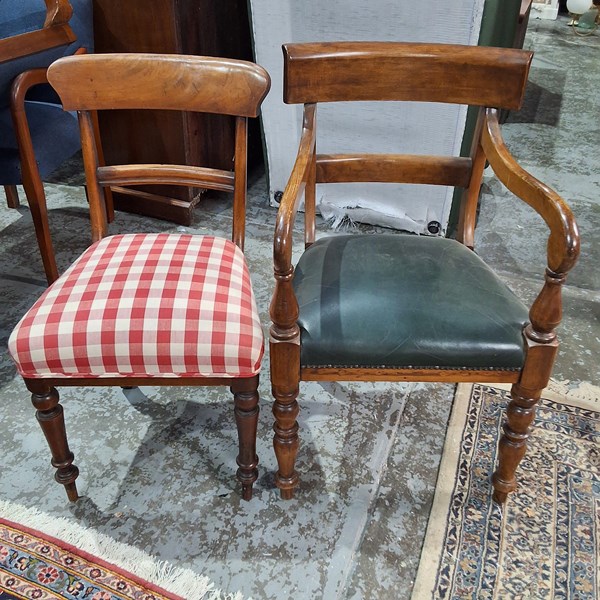 Lot 115 - CHAIRS