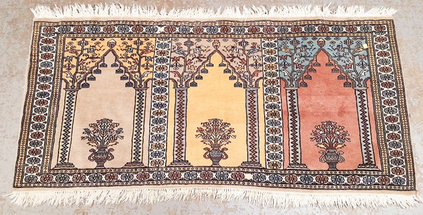Lot 364 - PERSIAN RUG