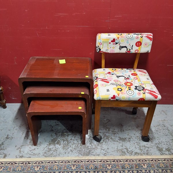 Lot 52 - RETRO LOT
