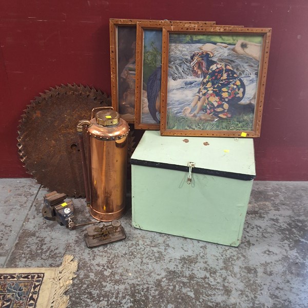 Lot 269 - SUNDRY LOT