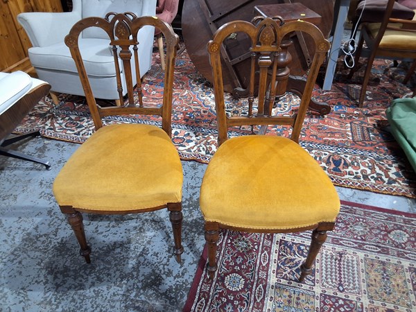 Lot 92 - DINING CHAIRS