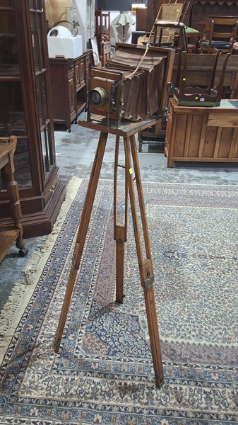 Lot 149 - CAMERA