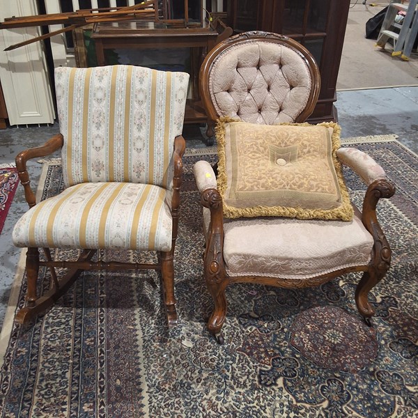 Lot 216 - CHAIRS
