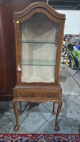 Lot 55 - DISPLAY CABINET