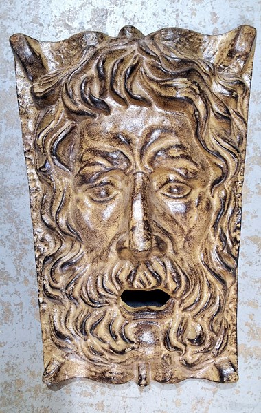 Lot 24 - WALL FOUNTAIN SPOUT