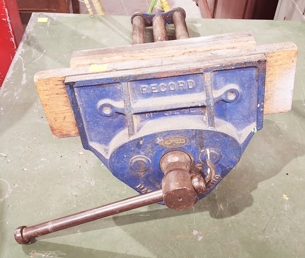 Lot 229 - CARPENTERS VICE