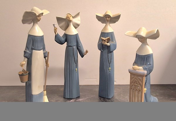 Lot 1168 - LLADRÓ FIGURES
