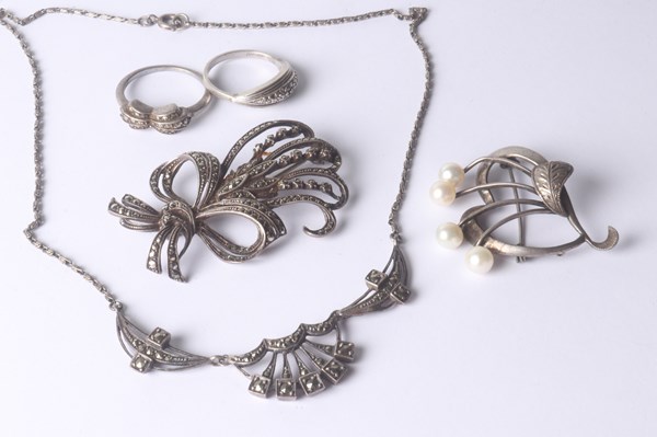 Lot 1017 - MARCASITE JEWELLERY