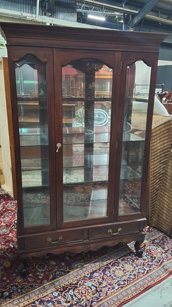 Lot 144 - DISPLAY CABINET