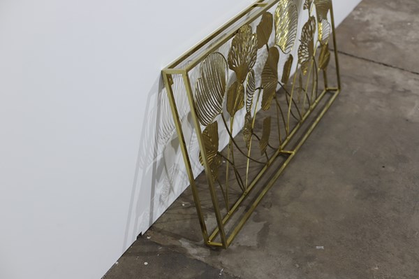 Lot 103 - WALL HANGING