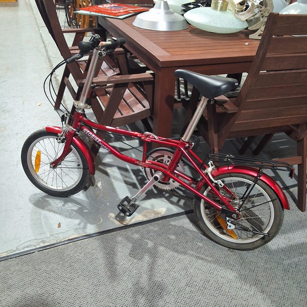 Lot 276 - PUSH BIKE