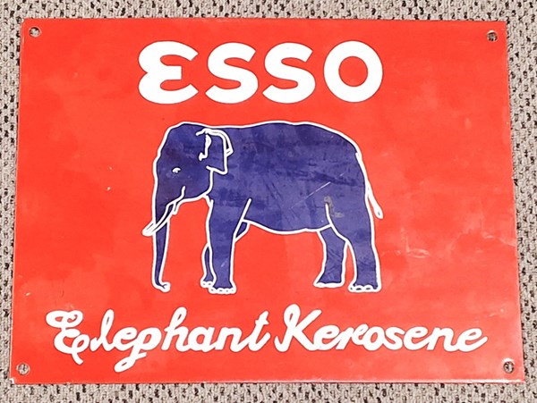 Lot 89 - ADVERTISING SIGNAGE
